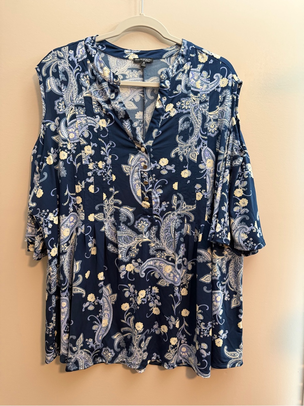 Ava & Grace Navy Paisley Cold-Shoulder Tunic with Cream Floral Accents
